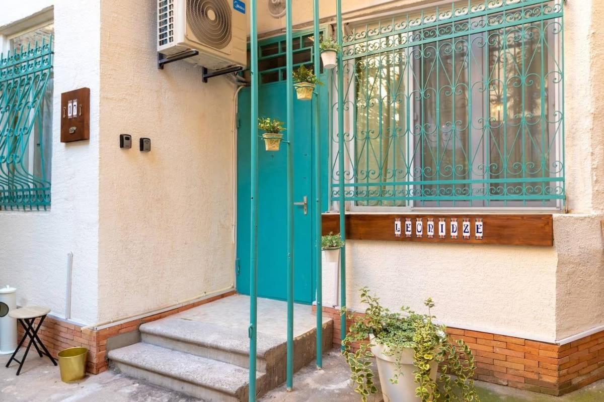 Wehost Liberty Square Apartments Tbilisi Luaran gambar