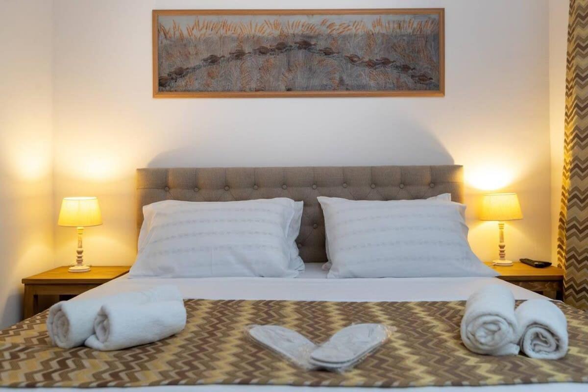 Wehost Liberty Square Apartments Tbilisi Luaran gambar