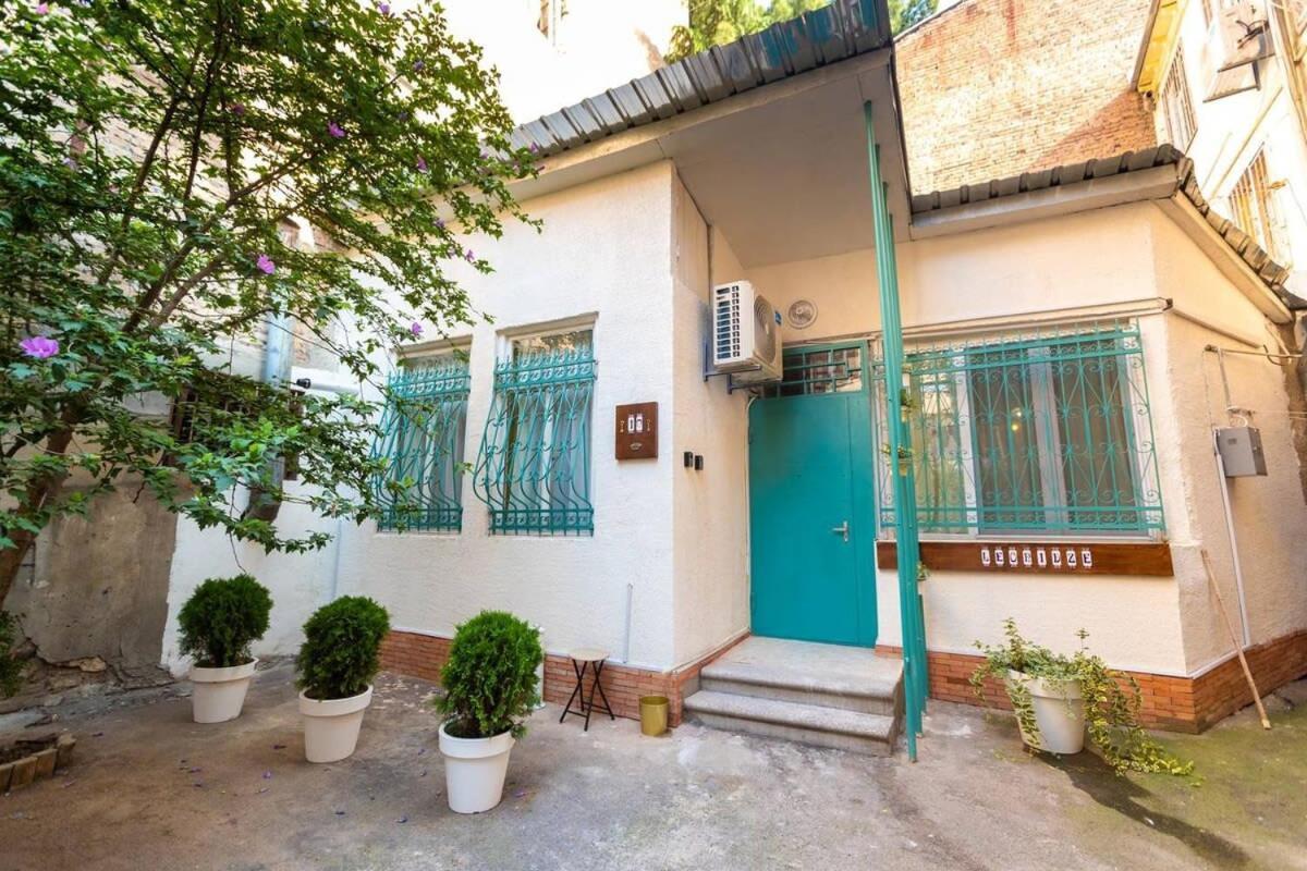 Wehost Liberty Square Apartments Tbilisi Luaran gambar